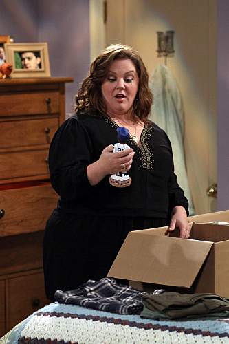MIKE-MOLLY-Mike-in-the-House-Season-2-Episode-3-4.jpg