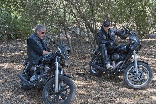 sons-of-anarchy-s04e11-call-of-duty-01.jpg