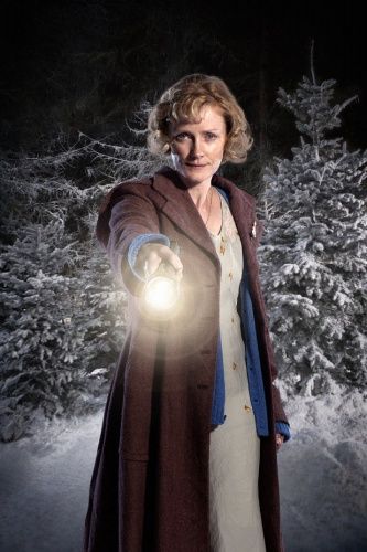 doctor-who-s06-christmas-special-s-04.jpg