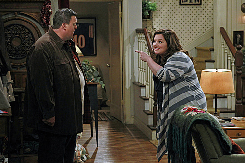 mike-and-molly-s02e19-03.jpg