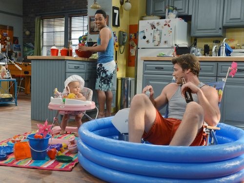 baby-daddy-1x09-01