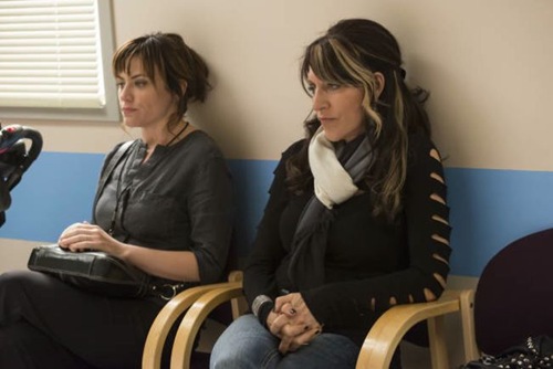 SONS OF ANARCHY Laying Pipe -- Episode 503 (Airs Tuesday, September 25, 10:00 pm e/p) -- Pictured: (L-R) Maggie Siff as Tara Knowles, Katey Sagal as Gemma Teller Morrow -- CR: Prashant Gupta/FX