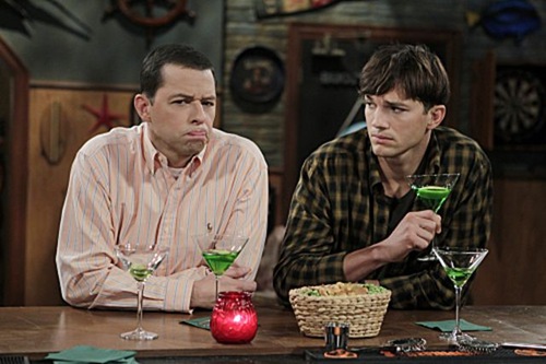 two-and-a-half-men-10x01-02