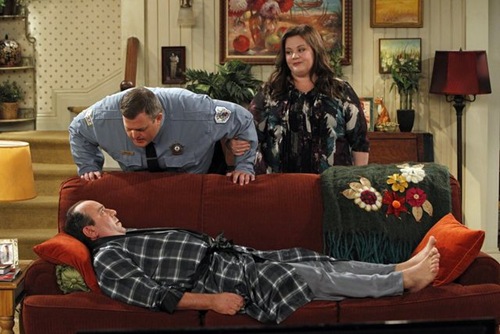 mike-and-molly-3x02-03