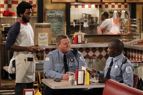 mike-and-molly-3x02-04