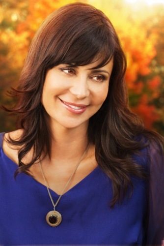 In the fifth installment of Hallmark Channel’s highest-rated and longest-running original movie series, the bewitching Cassie Nightingale (Catherine Bell) returns to her magical ways, but this time she’s juggling her new career and a newborn. 