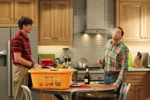 two-and-a-half-men-10x11-new-02