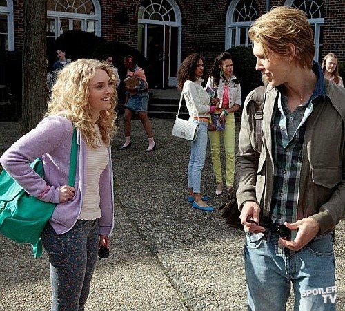 the-carrie-diaries-1x01-25