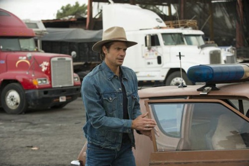 JUSTIFIED -- Hole in the Wall -- Episode 401 (Airs Tuesday, January 8, 10:00 pm e/p) -- Pictured: Timothy Olyphant as Raylan Givens -- CR: Prashant Gupta/FX
