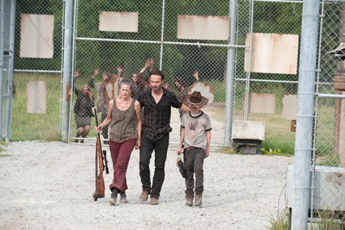 Carol (Melissa Suzanne McBride), Rick Grimes (Andrew Lincoln) and Carl Grimes (Chandler Riggs) - The Walking Dead - Season 3, Episode 9 - Photo Credit: Gene Page/AMC
