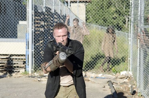 the-walking-dead-3x11-extra-01