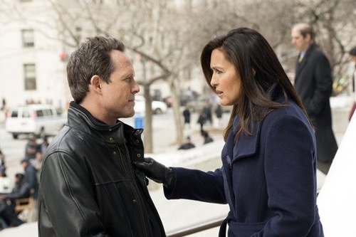 law-and-order-svu-Undercover Blue-01