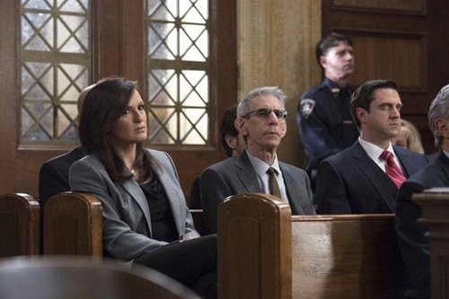 law-and-order-svu-Undercover Blue-04