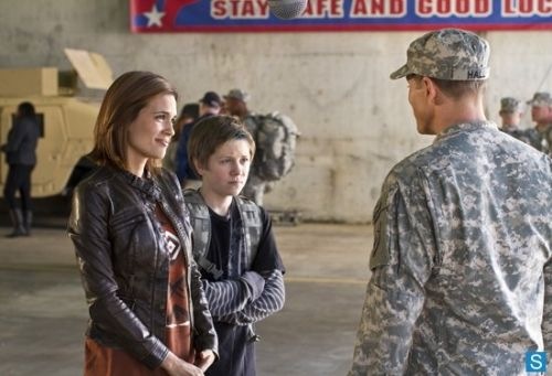 army-wives-episode-7-06-losing-battles-promotional-photos-10_595_slogo