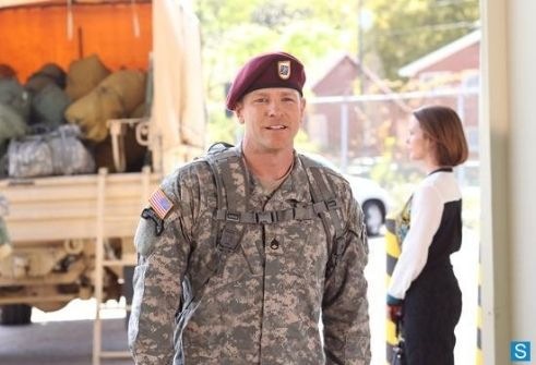 army-wives-7x11-07