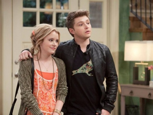 melissa-and-joey-3x01-08