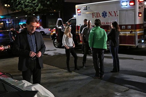 "The Replicator" -- The Replicator zeroes in on the BAU when the killer targets one of the team as the next victim on the eighth season finale of CRIMINAL MINDS, Wednesday, May 22 (9:00-11:00 PM, ET/PT) on the CBS Television Network. L-R: Joe Mantegna as David Rossi,  (in background) A.J. Cook as Jennifer "JJ" Jareau, Thomas Gibson as Aaron Hotchner, Shemar Moore as Derek Morgan,  Matthew Gray Gubler as Dr. Spencer Reid, and Jeanne Tripplehorn  as Alex Blake. Photo: Robert Voets/CBS ÃÂ©2013 CBS Broadcasting, Inc. All Rights Reserved.