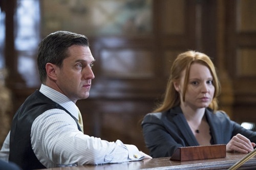 law-and-order-svu-Her Negotiation-04