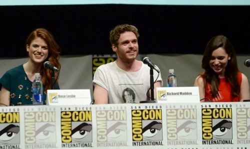 comic-con-2013-game-of-thrones-honors-fallen-characters-with-in-memoriam