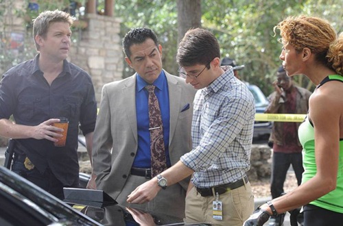 the-glades-4x05-05