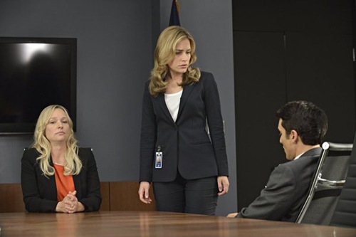 covert-affairs-Space-08