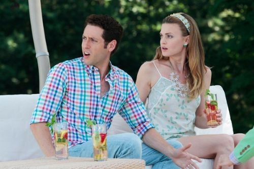 royal-pains-The Partys Over-02