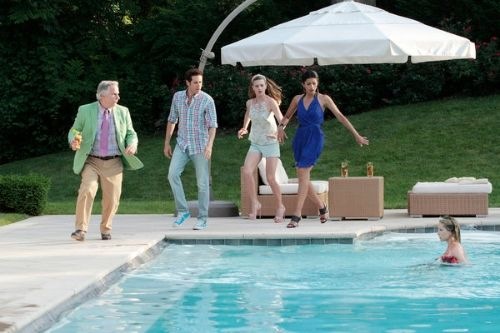 royal-pains-The Partys Over-08