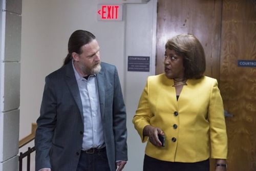 SONS OF ANARCHY Poenitentia -- Episode 603 -- Airs Tuesday, September 24, 10:00 pm e/p) -- Pictured: (L-R) Donal Logue as Lee Toric, CCH Pounder as D.A. Tyne Patterson -- CR: Prashant Gupta/FX