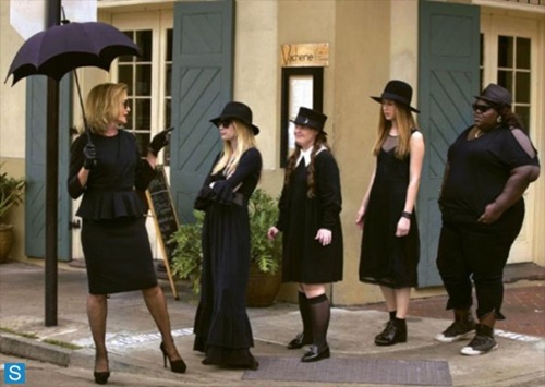 american-horror-story-coven-new-promo-photo-06