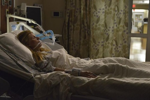 NASHVILLE - "I Fall to Pieces" - After the crash, Rayna is in a coma and Deacon is left to wait on his pending jail sentence. Teddy is still shell-shocked about Peggy's pregnancy and struggles to understand where he belongs... Is it by Rayna's side with his daughters? Meanwhile, Maddie grapples with the revelation that Deacon is her father and, feeling alone, turns to Juliette, unwittingly revealing the details of what happened before the traumatic crash. And Gunnar and Scarlett's relationship becomes even more complicated after the proposal, so they turn to their friends, Will and Zoey, for support, on the Season 2 Premiere of "Nashville," WEDNESDAY, SEPTEMBER 25 (10:00-11:00 p.m., ET) on the ABC Television Network. (ABC/Katherine Bomboy-Thornton)
CONNIE BRITTON