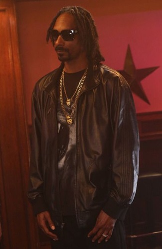 THE LEAGUE Chalupa vs. the Cutlet -- Episode 503 Wednesday, September 11, 10:30 pm e/p) -- Pictured: Snoop Dogg as himself -- CR: Patrick McElhenney/FXX
