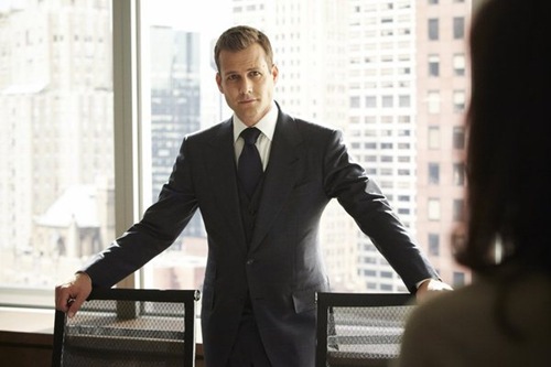 suits-Stay-11