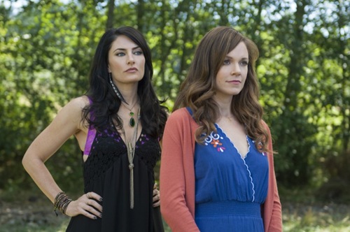 Witches-of-East-End-Season-1-Episode-3-Today-I-am-a-Witch-8