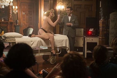 Nicholle Tom as Maureen and Michael Sheen as Dr. William Masters in Masters of Sex (season 1, episode 2) - Photo: Peter Iovino/SHOWTIME - Photo ID: MastersofSex_102_0939