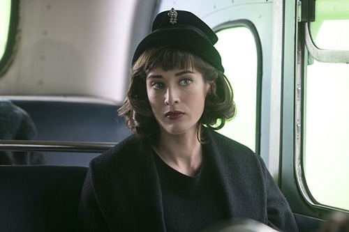 Lizzy Caplan as Virginia Johnson in Masters of Sex (season 1, episode 2) - Photo: Peter Iovino/SHOWTIME - Photo ID: MastersofSex_102_0467