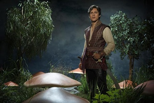 ONCE UPON A TIME IN WONDERLAND - ABC's "Once Upon a Time in Wonderland" stars Peter Gadiot as Cyrus. (ABC/Bob D'Amico)
