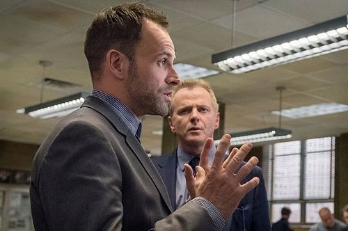 Elementary-On The Line-21