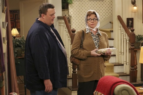 mike-and-molly-Molly Unleas-03