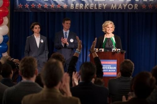 parenthood-Election Day-02