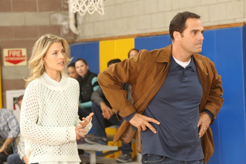 THE LEAGUE The Credit Card Alert -- Episode 511 -- Airs Wednesday, November 13, 10:00 pm e/p) -- Pictured: (L-R) Ali Larter as Georgia, Andy Buckley as Tony -- CR: Patrick McElhenney/FXX