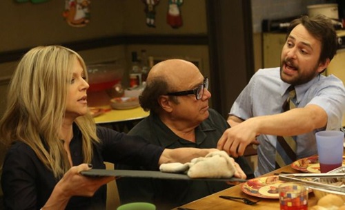 Its-Always-Sunny-in-Philadelphia-Season-9-Finale-2013-The-Gang-Squashes-Their-Beefs-8