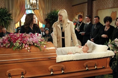 2-broke-girls-And the Life After Death-01