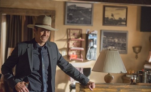 justified-Over the Mountain-03