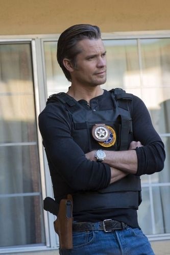 justified-Raw Deal-06
