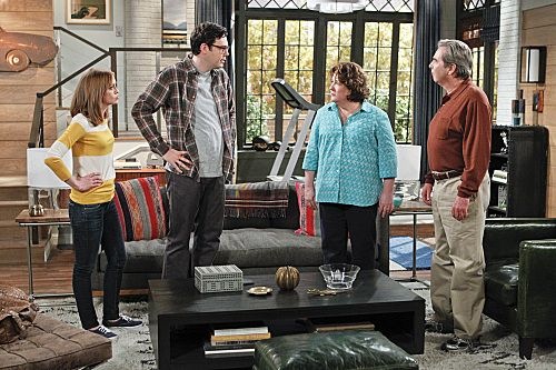 The-Millers-Season-1-Episode-17-Plus-One-4