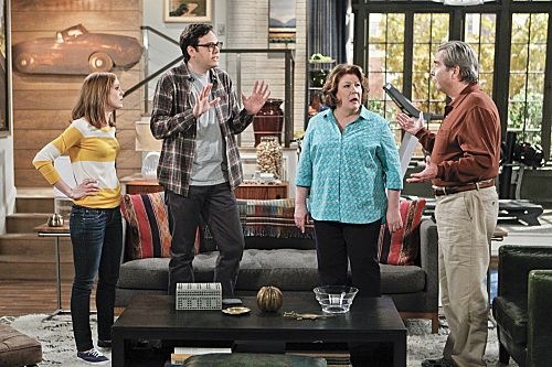 The-Millers-Season-1-Episode-17-Plus-One-5