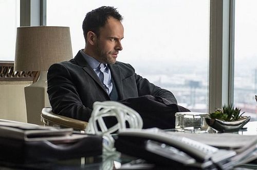 Elementary-The Hound of the Cancer Cells-03