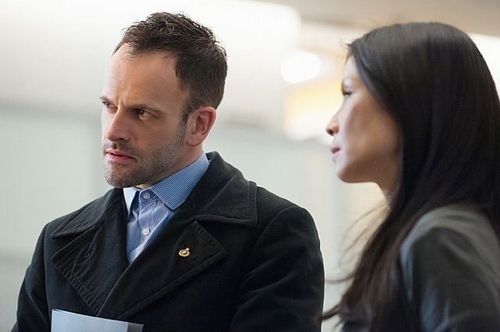 Elementary-The Hound of the Cancer Cells-09