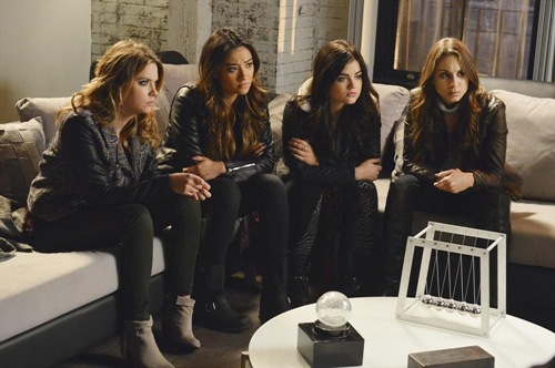 Pretty Little Liars-A is For Answers-21