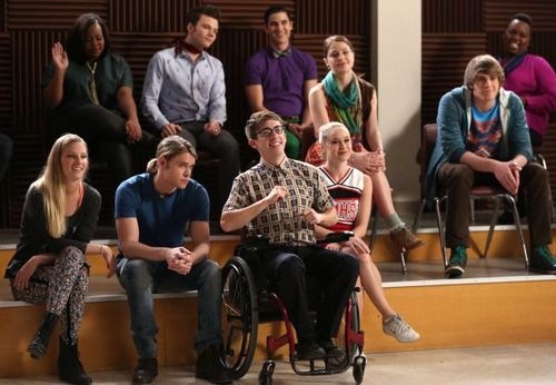 Glee-New Directions-01